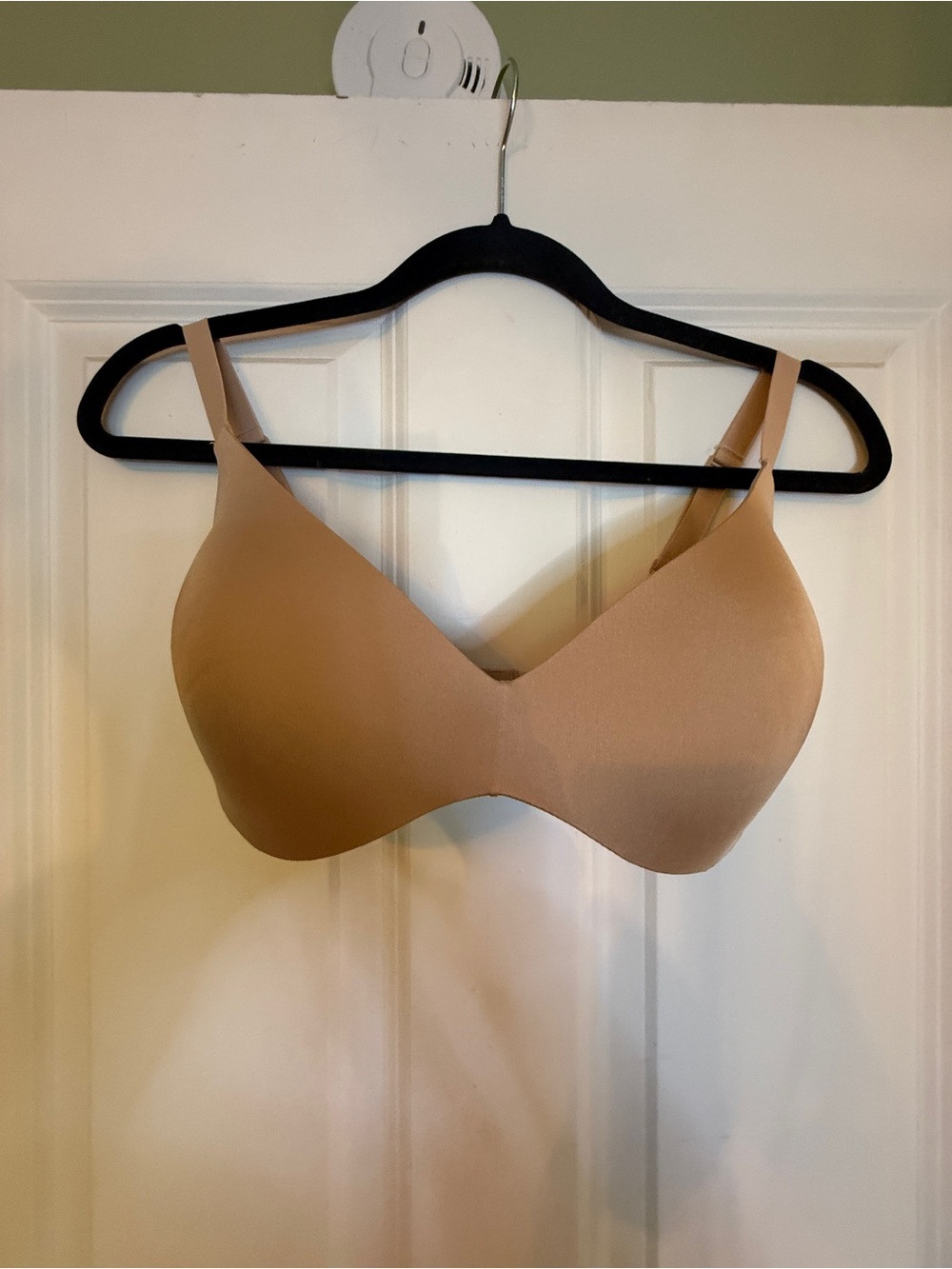 SKIMS Wireless Form Push-up Plunge Bra - 34DD